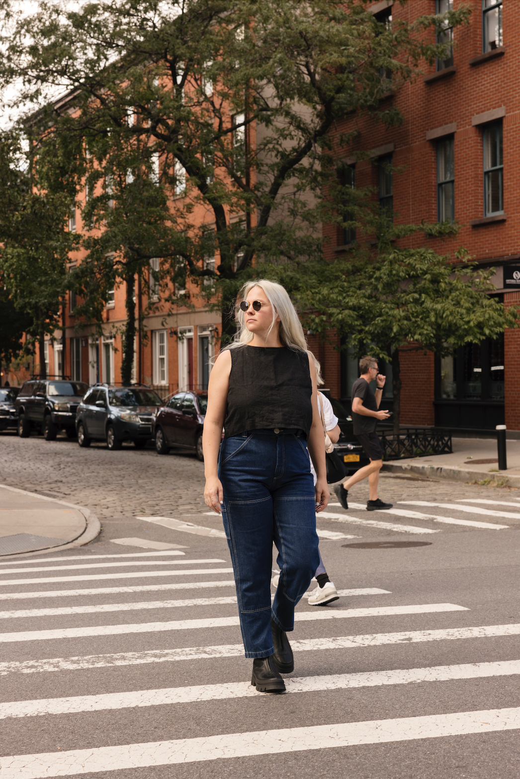 Lou - Black
