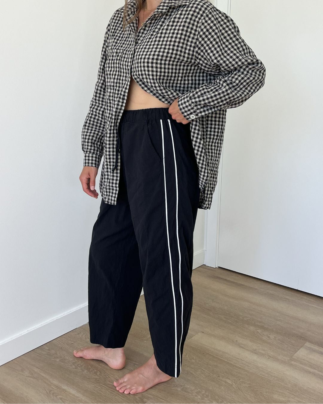 Jules Pant -Black with White Piping