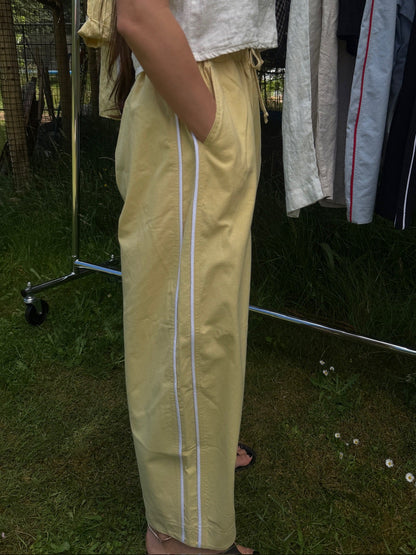 Jules Pant -Butter with White Piping