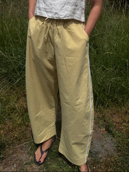 Jules Pant -Butter with White Piping