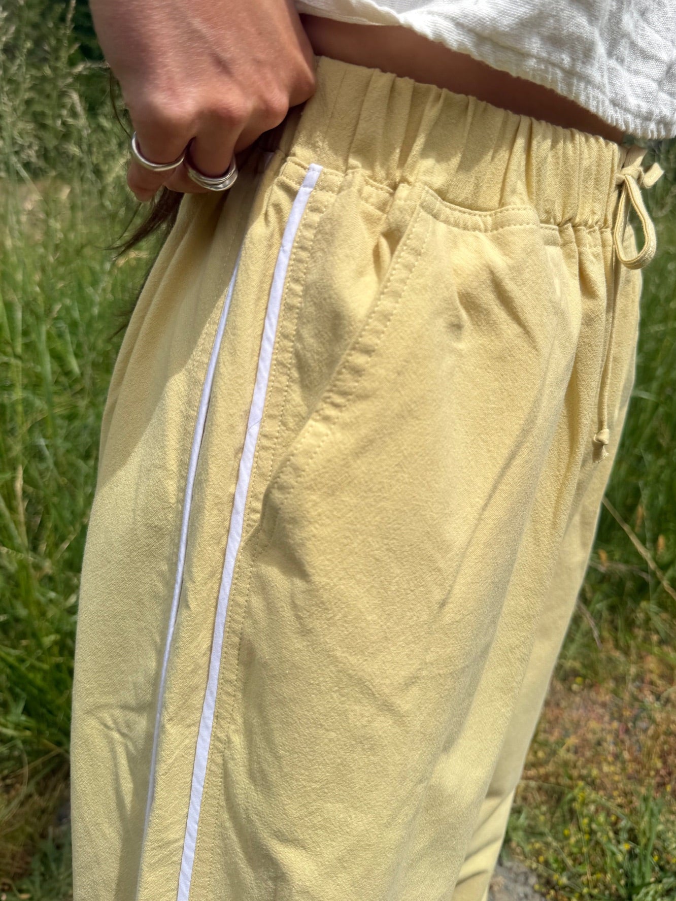 Jules Pant -Butter with White Piping