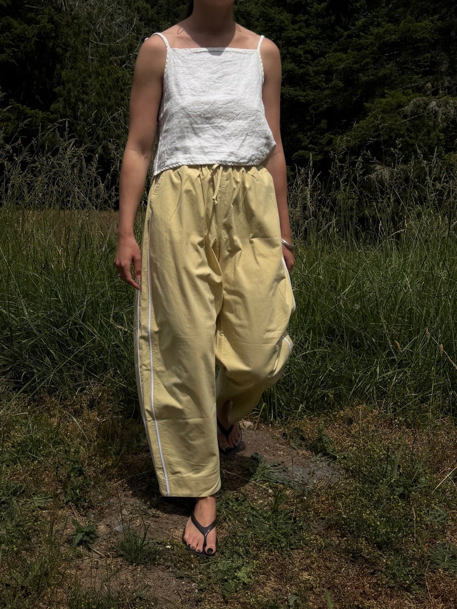 Jules Pant -Butter with White Piping