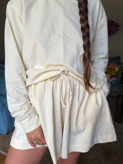 The Sunday Short - Cream