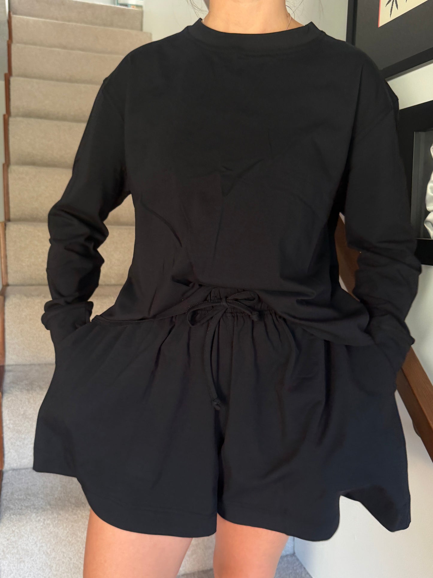 The Sunday Short - Black