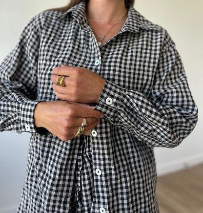 Lloyd Top - Black and Oat Linen