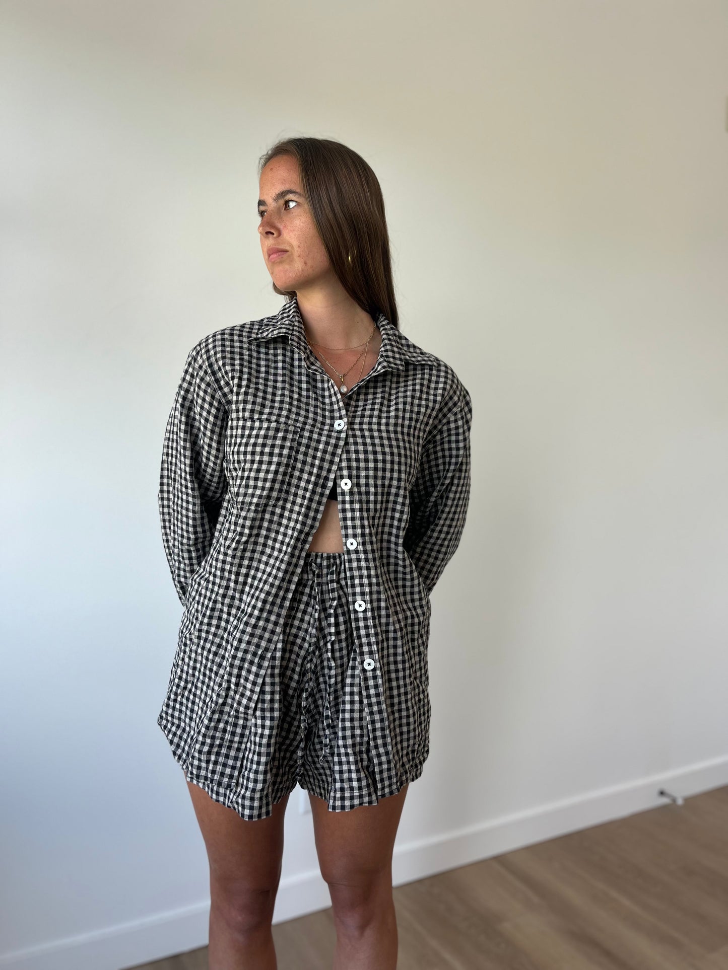 Lloyd Top - Black and Oat Linen