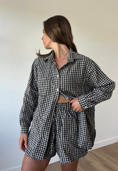 Lloyd Top - Black and Oat Linen