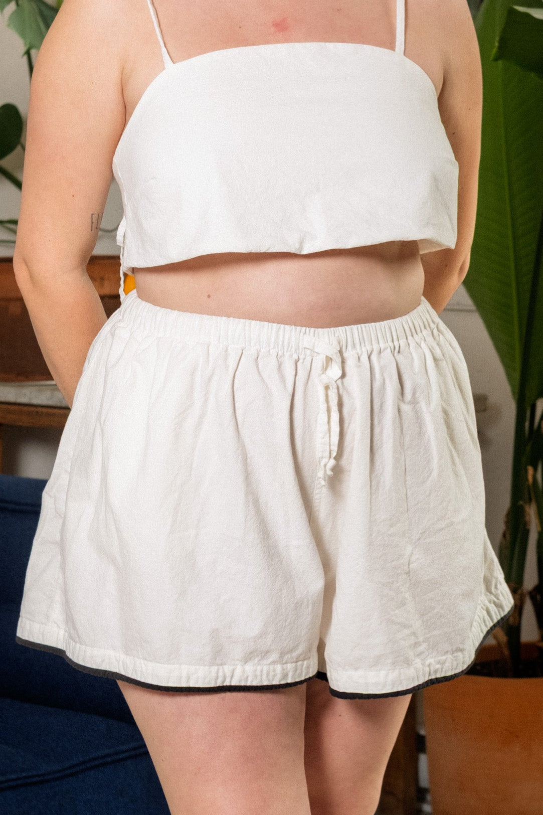 Ellis Shorts - White with Black Piping